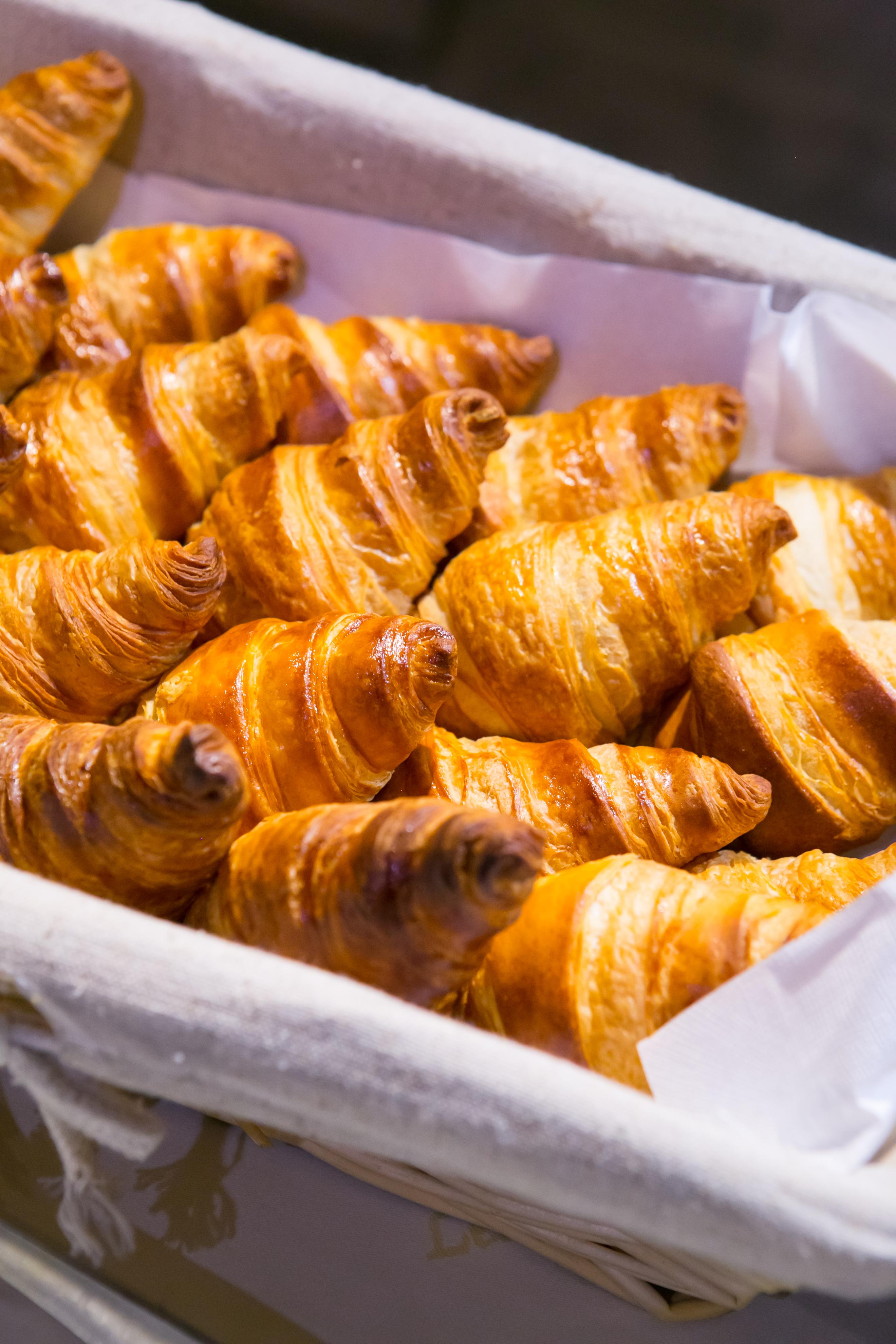 Logis Hotel Restaurant Des Acacias Lille Neuville En Ferrain 누빌엉페랑 외부 사진