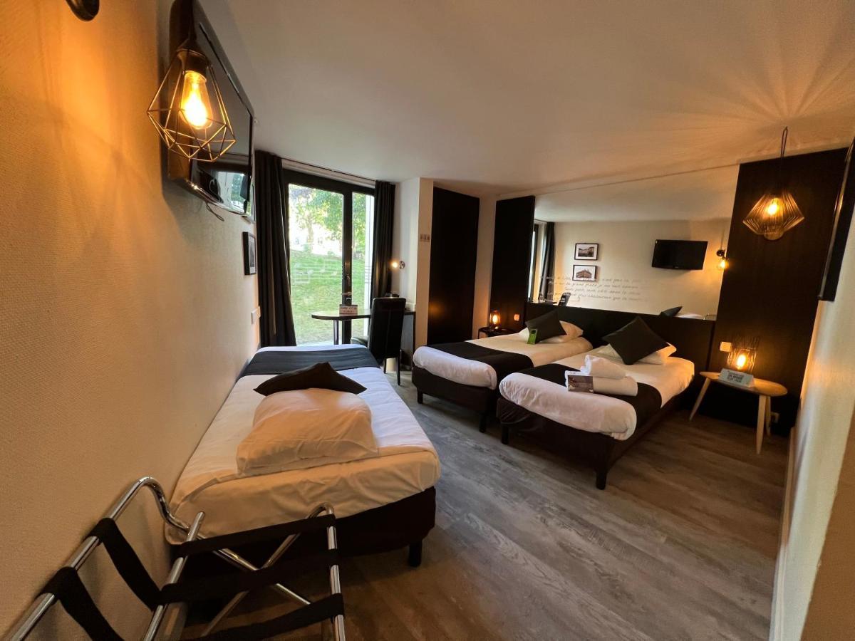 Logis Hotel Restaurant Des Acacias Lille Neuville En Ferrain 누빌엉페랑 외부 사진