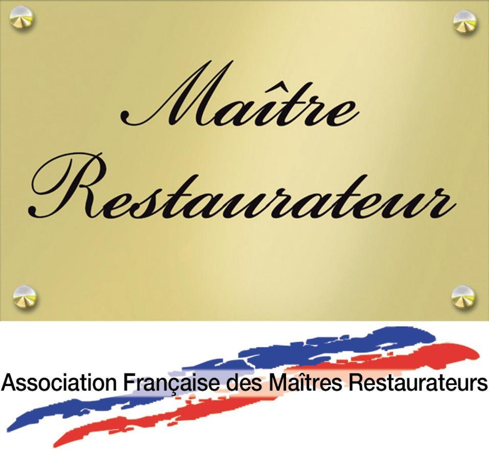 Logis Hotel Restaurant Des Acacias Lille Neuville En Ferrain 누빌엉페랑 외부 사진